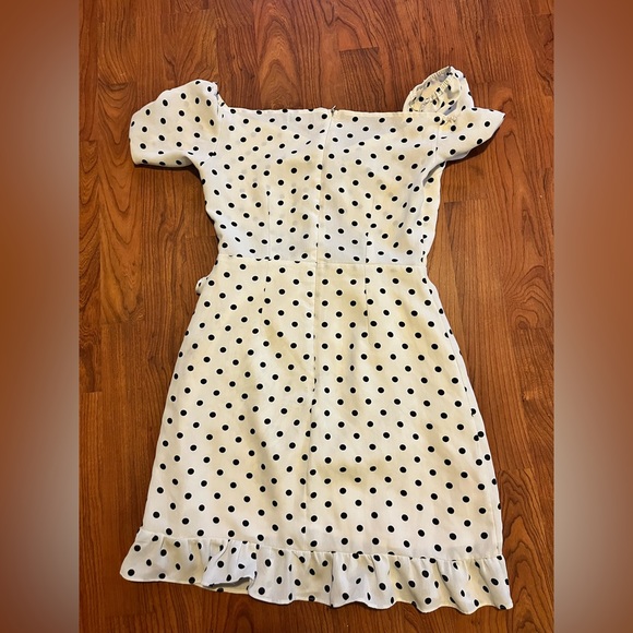 PrettyLittleThing polka dot dress - Picture 2 of 2